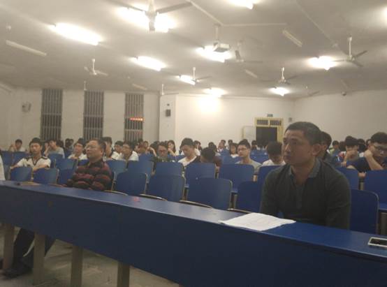 說(shuō)明:F:\電子設(shè)計(jì)競(jìng)賽資料\2016\2016湖南人文科技學(xué)院電子競(jìng)賽選拔賽\頒獎(jiǎng)?wù)掌琝IMG_20160511_194453.jpg