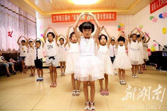http://www.tiaotiaoxm.com:9907/_vsl/57DBF95A7CEE768877D294E62884FF8F/03457F7A/8A18