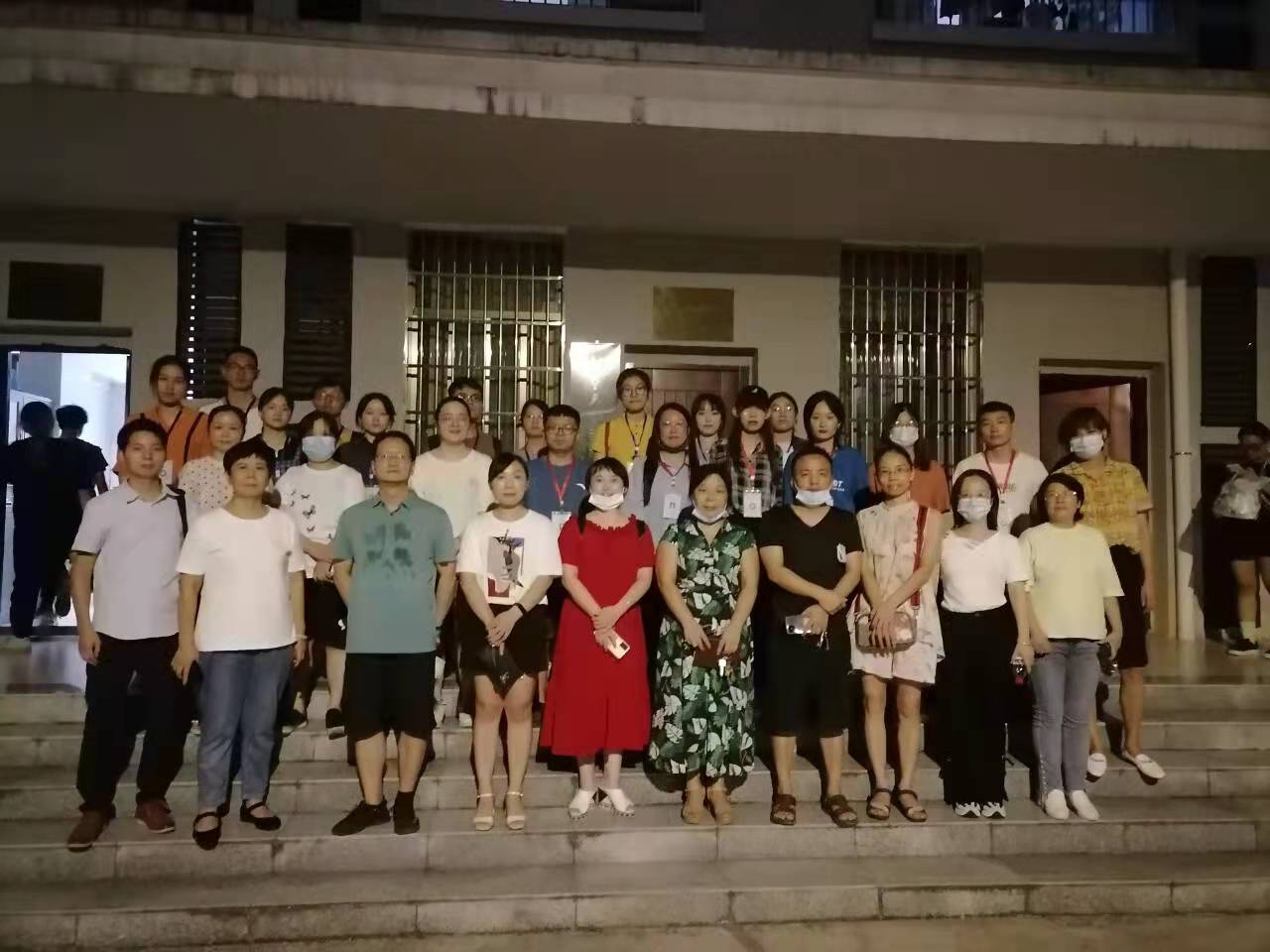 巡查大合照