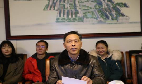 說明:C:\Users\abc\Desktop\學(xué)校黨委副書記劉鐵銘講話.JPG